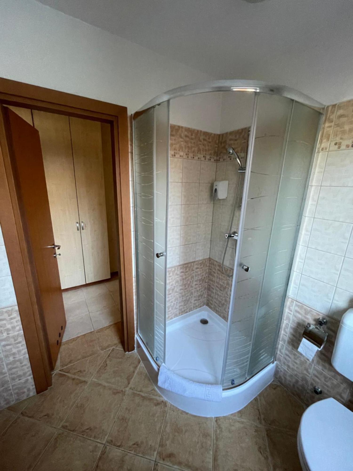 Garda Wellness Apartmanhaz Hévíz Cameră foto